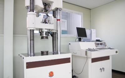 Tensile Testing Machine
